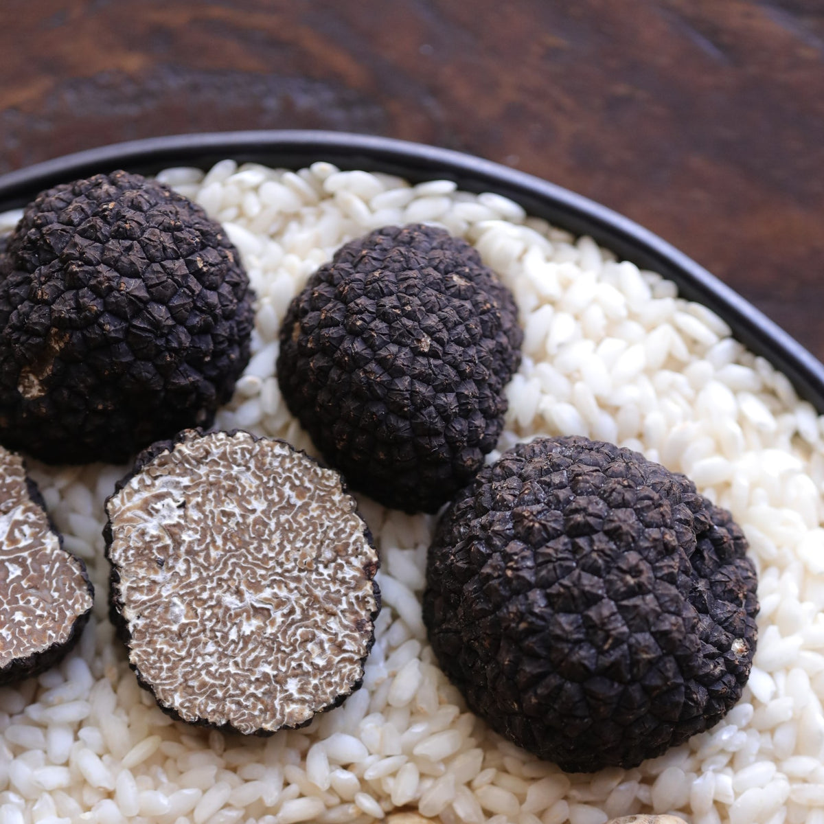 Fresh Burgundy Truffles - Tuber Uncinatum Chatin